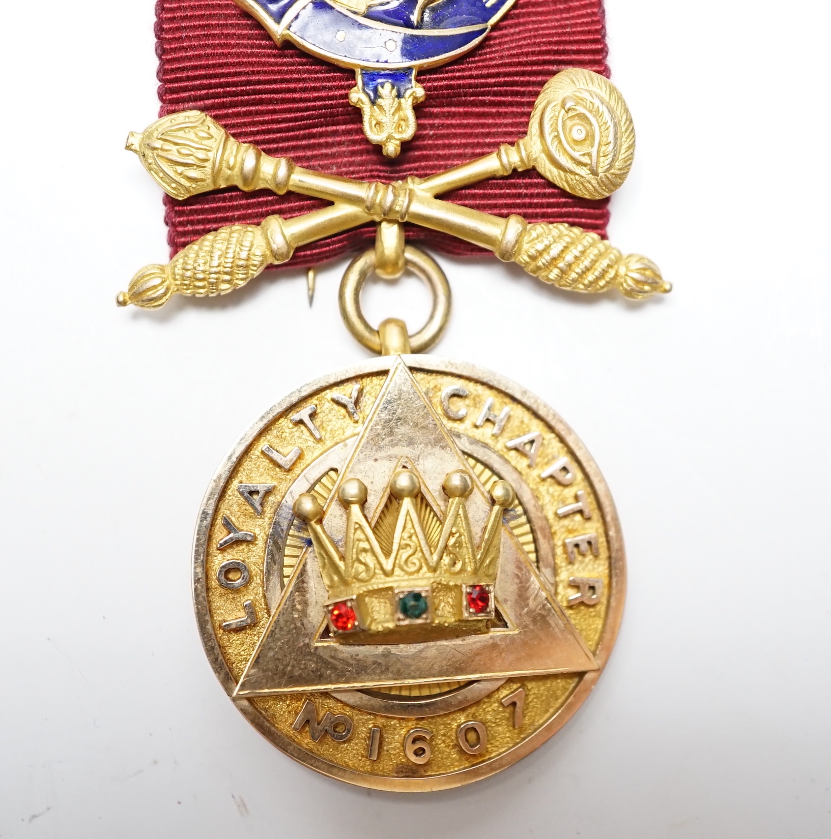 A 1930's part 9ct gold and enamelled Masonic jewel, 11cm, gross weight 33 grams.